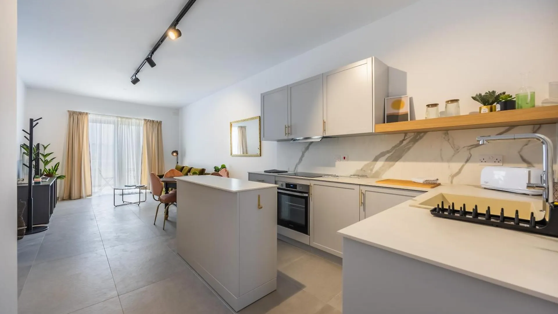 Apartment Charming And New Penthouse Close To Mosta Dome By Sf Homes